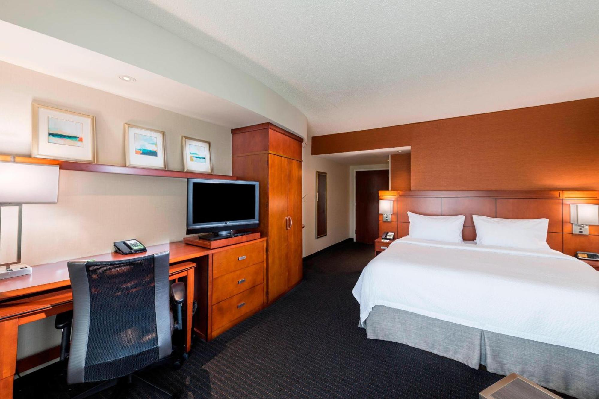 Courtyard By Marriott Atlanta Buford Mall Of Georgia Extérieur photo