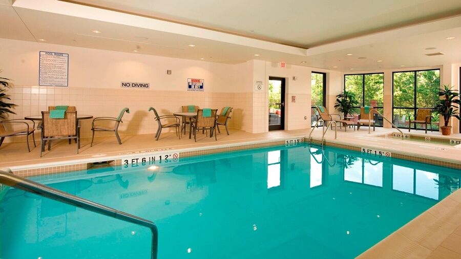 Courtyard By Marriott Atlanta Buford Mall Of Georgia Extérieur photo